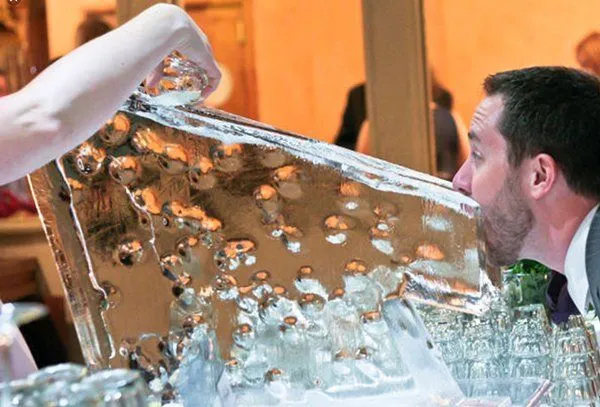 Ice Luge for party2